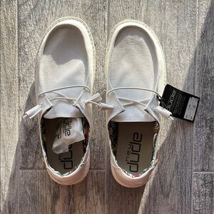 Hey Dude White Sneakers Minimalist Design